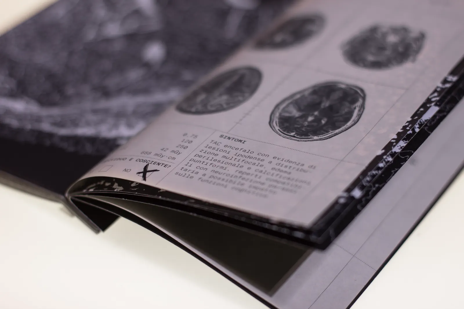 L'Ospite fotolibro immagine 5